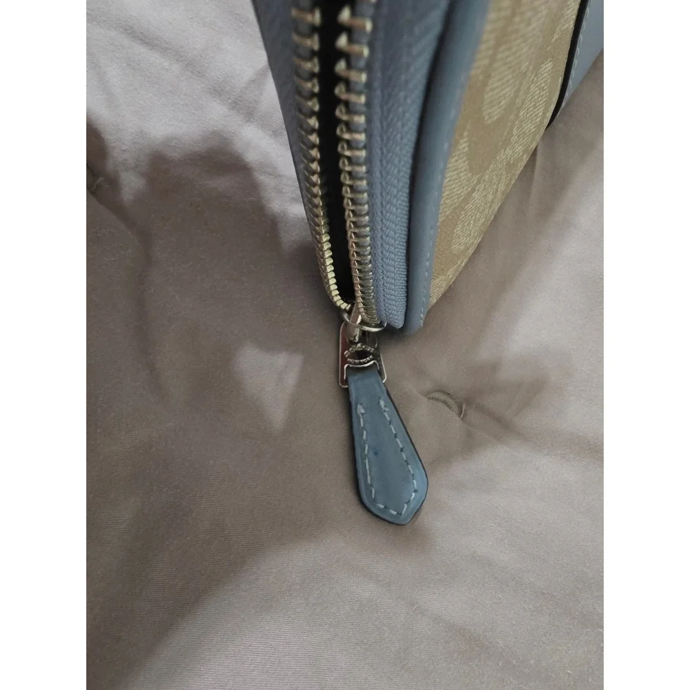 Coach Signature Canvas Accordion Zip Wallet Khaki Light Blue Leather Trim
